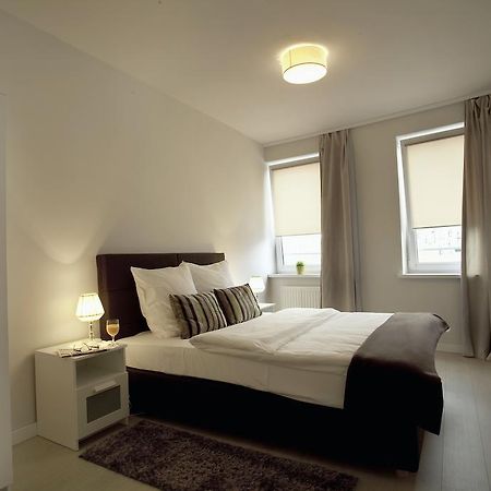 Platinum Apartments วอร์ซอ ภายนอก รูปภาพ
